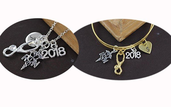 graduation_gifts_for_2018